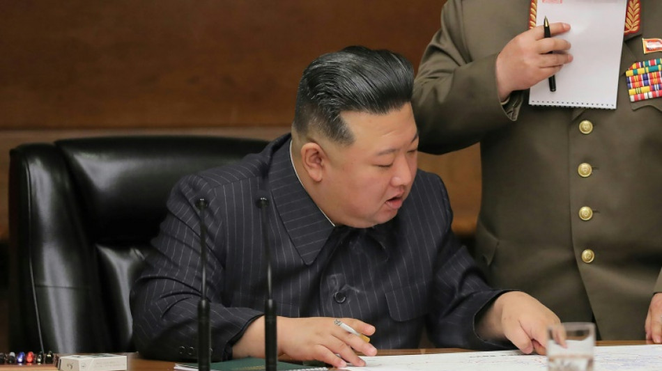 Coreia do Norte disparou 've&iacute;culo de lan&ccedil;amento espacial', afirma Seul