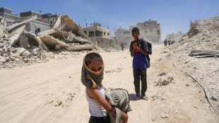 La defensa civil de Gaza anuncia 300 muertos en Jan Yunis desde inicio del asalto israel&iacute; el 22 de julio