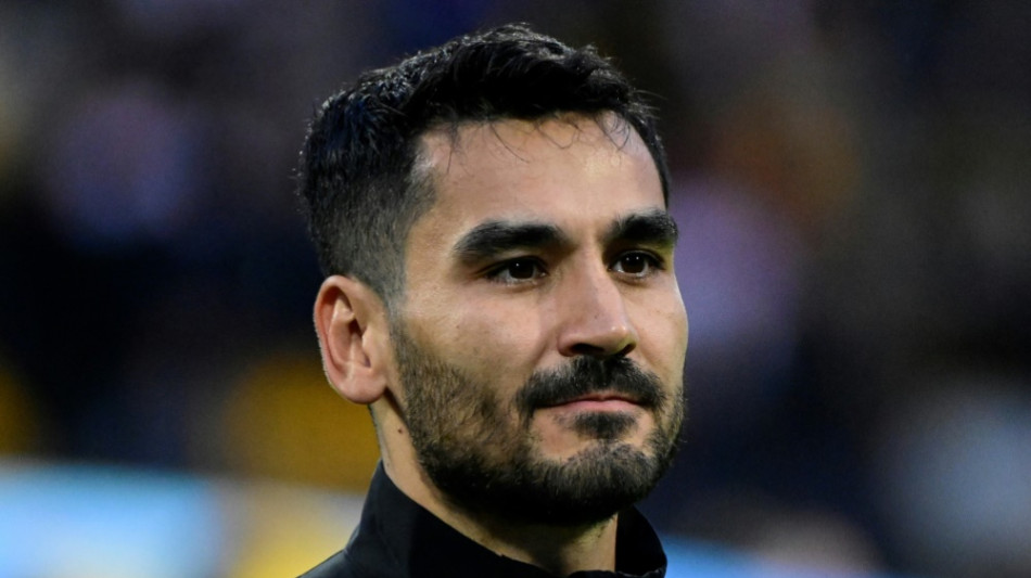G&uuml;ndogan schw&auml;rmt von Kompany und nimmt Alonso als Vorbild