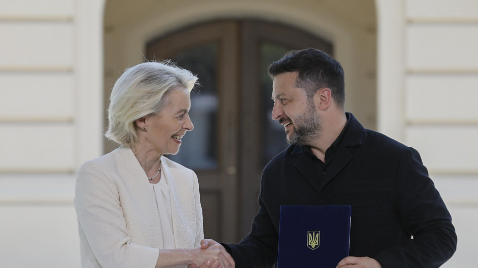 Von der Leyen, 'progetto Ue-Ucraina per nostre difese antibalistiche'