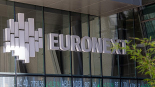 Borsa: Europa in ordine sparso, future negativi, Milano +0,15%