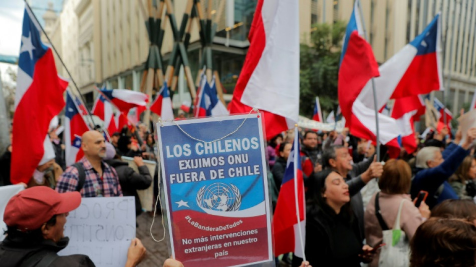 Dominado pela direita, conselho inicia trabalhos para redigir Constitui&ccedil;&atilde;o no Chile