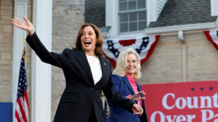 Harris y republicana Cheney realizan mitin dem&oacute;crata en basti&oacute;n conservador