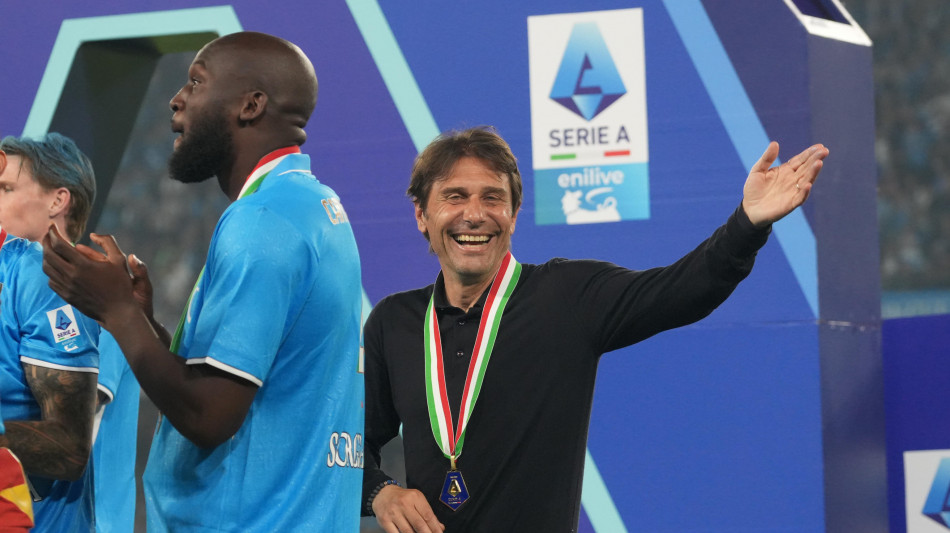 Conte, lavoriamo bene inserendo i nuovi in Napoli gi&agrave; forte