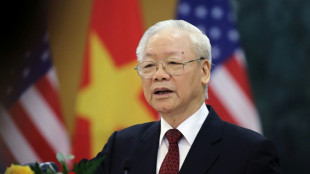 L&iacute;der comunista de Vietnam entrega temporalmente el poder por motivos m&eacute;dicos