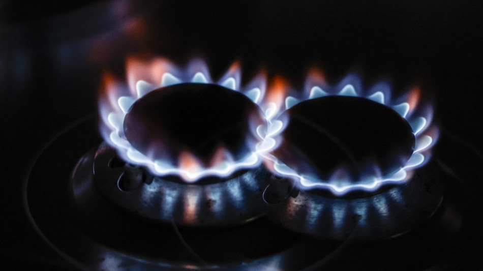 Scorte di gas sempre pi&ugrave; gi&ugrave;, Ue al 50%, Italia al 61%