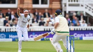 Broad strikes as Ireland collapse at Lord's 