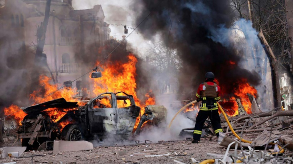 Ukraine: au moins 24 tués dans une frappe russe en plein centre de Soumy 