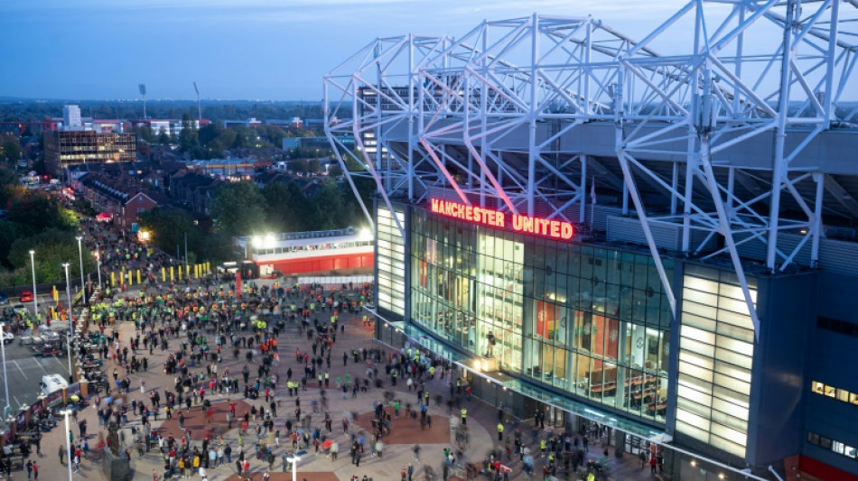 Foot: les Qataris ont d&eacute;pos&eacute; leur deuxi&egrave;me offre pour le rachat de Manchester United (source proche &agrave; l'AFP)