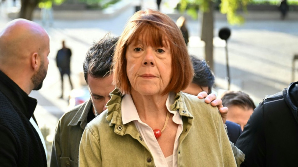 Le chef d'enqu&ecirc;te accable l'accus&eacute;: il savait que Gis&egrave;le Pelicot &eacute;tait inconsciente