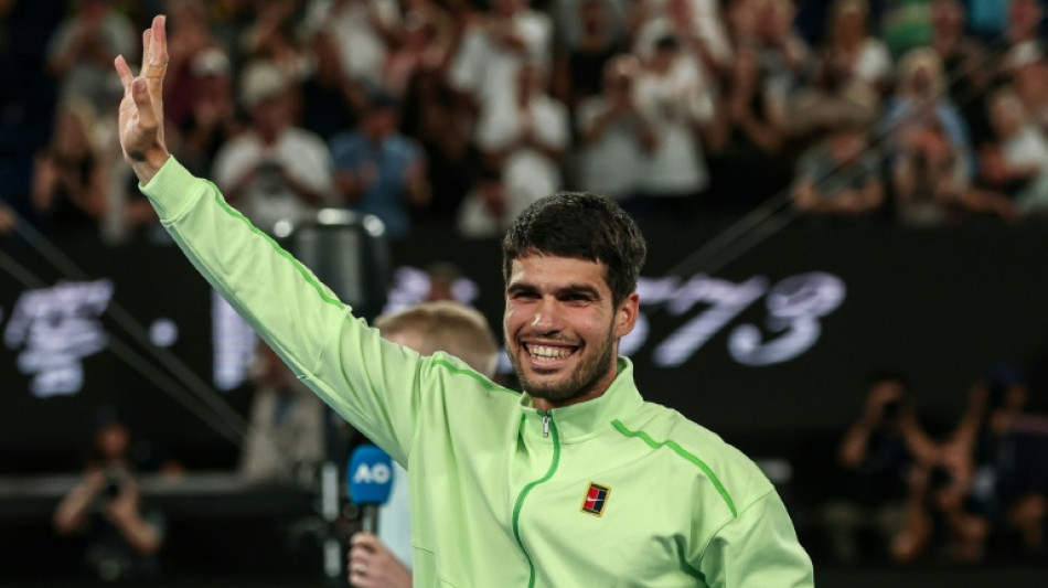 Alcaraz vai &agrave; semifinal na Austr&aacute;lia pela 1&ordf; vez; Svitolina atropela Gauff