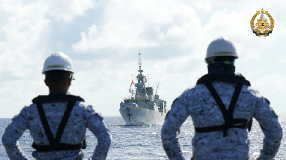 China realiza ejercicios a&eacute;reos y mar&iacute;timos cerca de un arrecife disputado con Filipinas