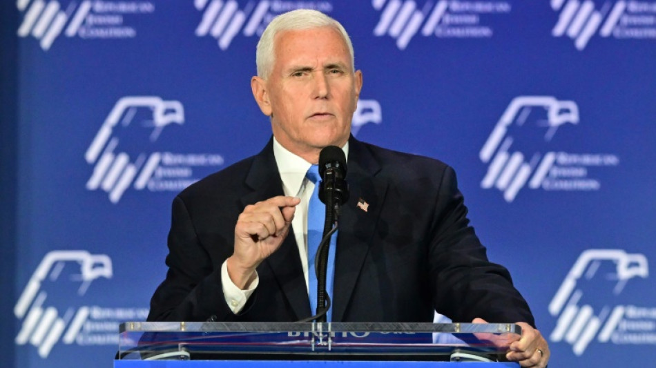 Fr&uuml;herer Trump-Vize Pence zieht seine Pr&auml;sidentschaftsbewerbung zur&uuml;ck