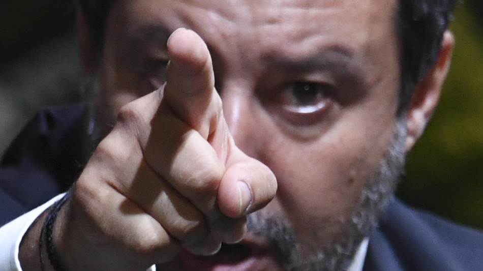 Salvini, Draghi in Ue? La Lega ha gi&agrave; fatto i suoi sacrifici