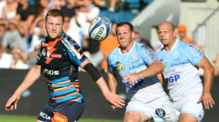Scotland's Russell boots Racing past Lyon in Top 14