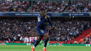 Foot: la blessure de Dembélé aux ischio-jambiers "évolue favorablement", selon le PSG