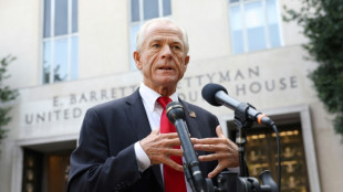 Ex-assessor de Trump &eacute; considerado culpado de desacato ao Congresso