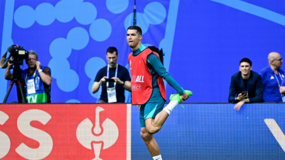 Euro-2024: le Portugal de Ronaldo dernier &agrave; entrer en lice, le nez de Mbapp&eacute; inqui&egrave;te
