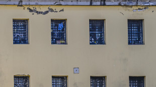 Diciasettenne tentò suicidio in cella, morto oggi in ospedale