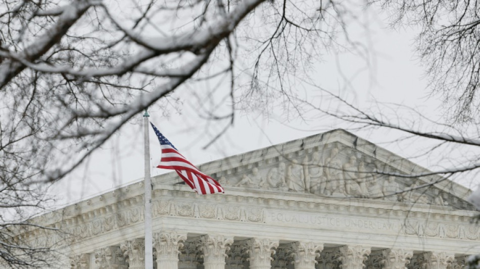 Corte Suprema de EEUU avala congelamiento de ayuda exterior por USD 4.000 millones