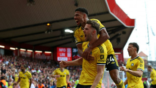Stach schie&szlig;t Leeds zum Sieg - ManUnited blamiert sich