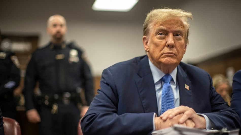 Le proc&egrave;s Trump poursuit sa plong&eacute;e dans le milieu de la presse &agrave; scandales