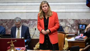 La candidata de Macron da la sorpresa y es reelegida presidenta de la c&aacute;mara baja de Francia