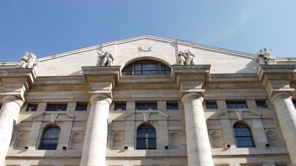 Borsa: Milano apre in calo, Ftse Mib -0,6%