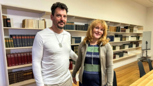 Emoci&oacute;n y silencios, el reencuentro de un exreh&eacute;n de Ham&aacute;s con sus padres
