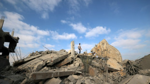 Difficiles négociations sur une trêve à Gaza, frappes israéliennes meurtrières