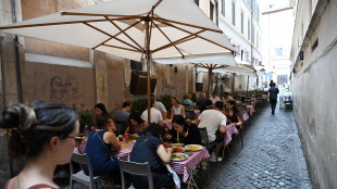 Fipe-Confcommercio, Ferragosto d'oro per ristorazione, a tavola spesa supera miliardo