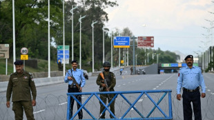 De camino a Pakist&aacute;n, vicepresidente de EEUU insta a Ir&aacute;n a "no jugar" con Washington 