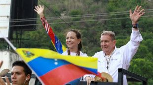 La oposici&oacute;n en Venezuela denuncia "obst&aacute;culos" para acreditar testigos electorales