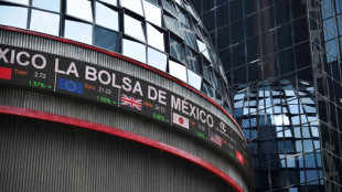 La primera presidenta de M&eacute;xico recibe una econom&iacute;a tocada por la incertidumbre