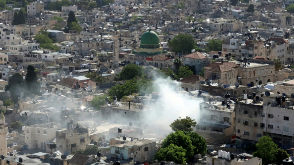 Tr&ecirc;s palestinos mortos em opera&ccedil;&atilde;o israelense na Cisjord&acirc;nia