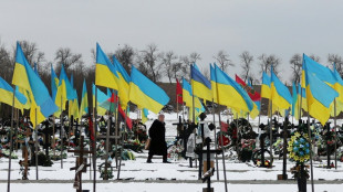 US unveils fresh sanctions as Putin hails Russian 'heroes'