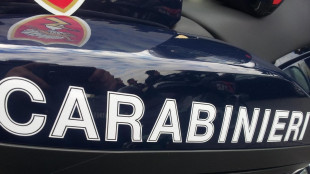 ++ Fuggono da Cc e si schiantano, morto conducente altra auto ++