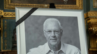Becker &uuml;ber Beckenbauer: "Sehr gesch&auml;tzt, sehr gemocht"