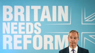 El ultraderechista brit&aacute;nico Farage ensalza el "impulso" de su partido Reform UK de cara a las legislativas