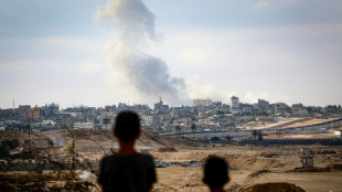 Nuevos bombardeos israel&iacute;es dejan m&aacute;s de 80 muertos en Gaza