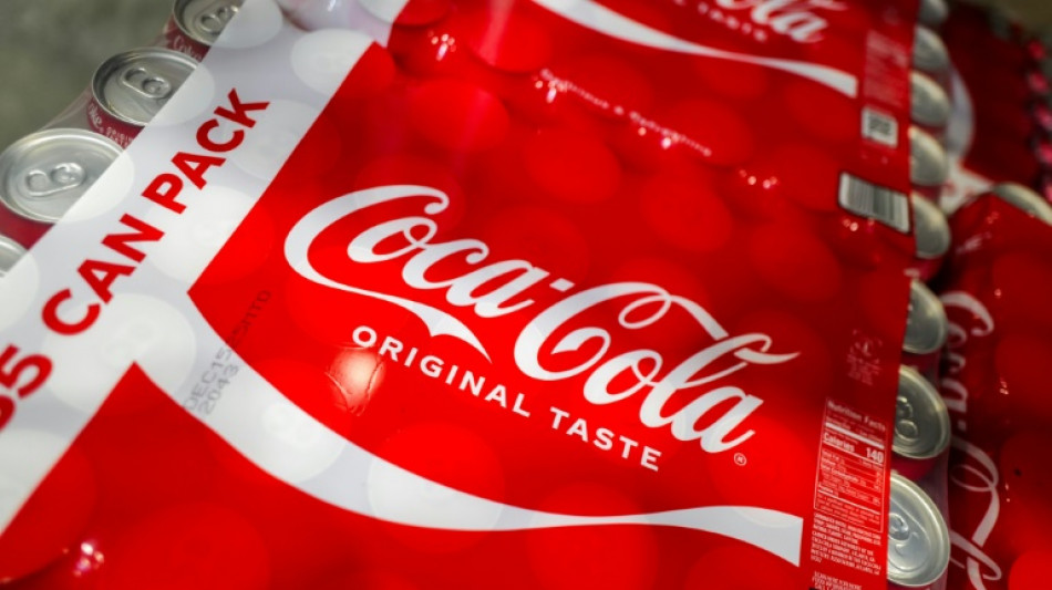Toujours bien sucré, mais différemment: Coca-Cola passe au sucre de canne, se réjouit Trump