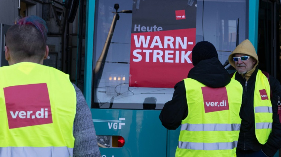 Verdi-Chef Werneke k&uuml;ndigt einzelne Warnstreiks bis Sonntag an 