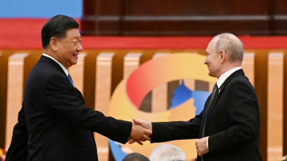 Conflitos no mundo 'refor&ccedil;am' v&iacute;nculo R&uacute;ssia-China, diz Putin