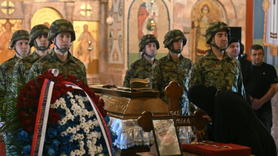 Obs&egrave;ques de Ratko Mladic : des milliers de personnes r&eacute;unies &agrave; Belgrade, Bruxelles condamne sa "glorification"