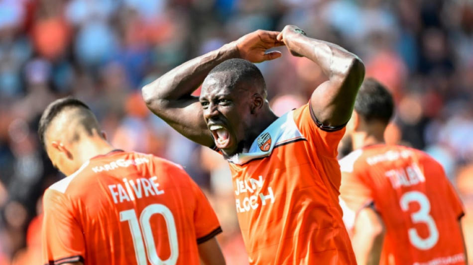 L&iacute;der Monaco empata em sua visita ao Lorient, na volta de Benjamin Mendy ao futebol