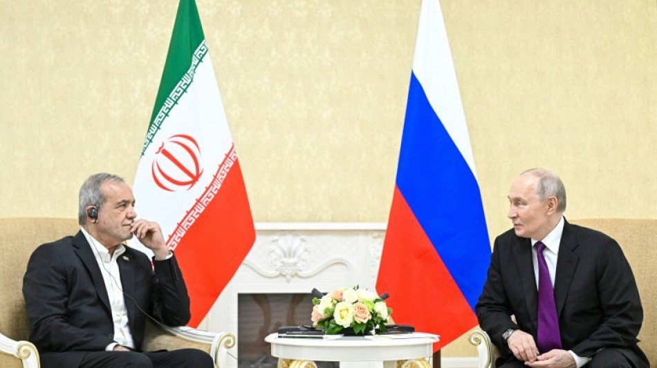 L'Iran exclut des n&eacute;gociations avec Washington sous la "pression"