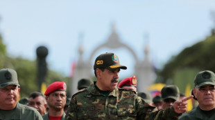 Oposici&oacute;n de Venezuela pide a los militares ponerse "del lado del pueblo"