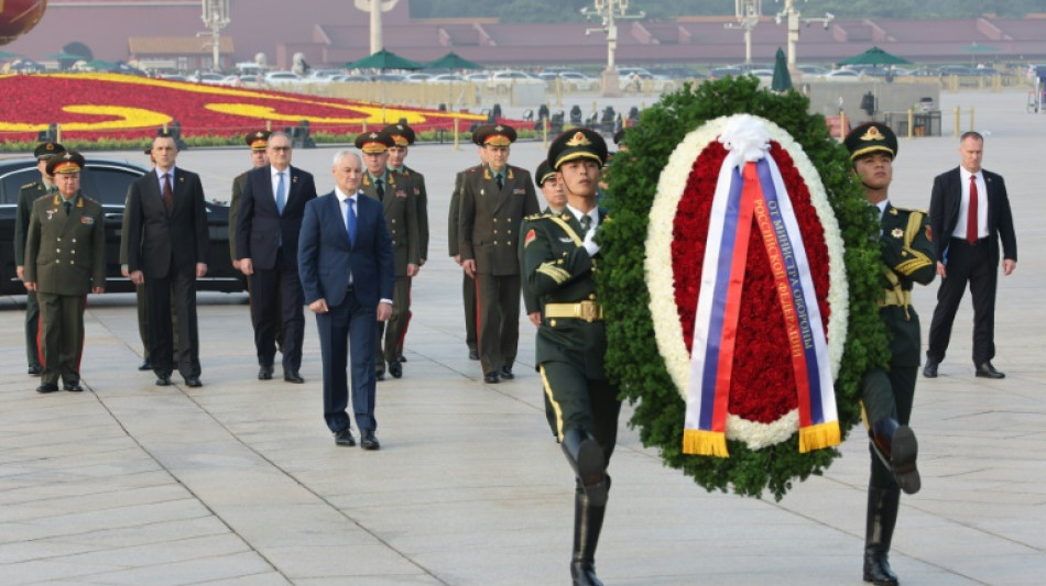 El ministro de Defensa ruso se re&uacute;ne en Pek&iacute;n con un alto funcionario militar chino
