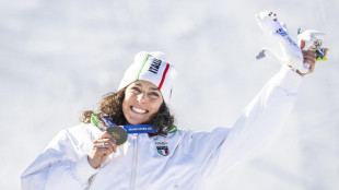 Sci: Brignone intervento ok, 'qualche settimana per ripartire'
