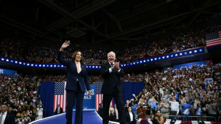 A peine nomm&eacute;, le colistier de Kamala Harris sonne la charge contre Donald Trump
